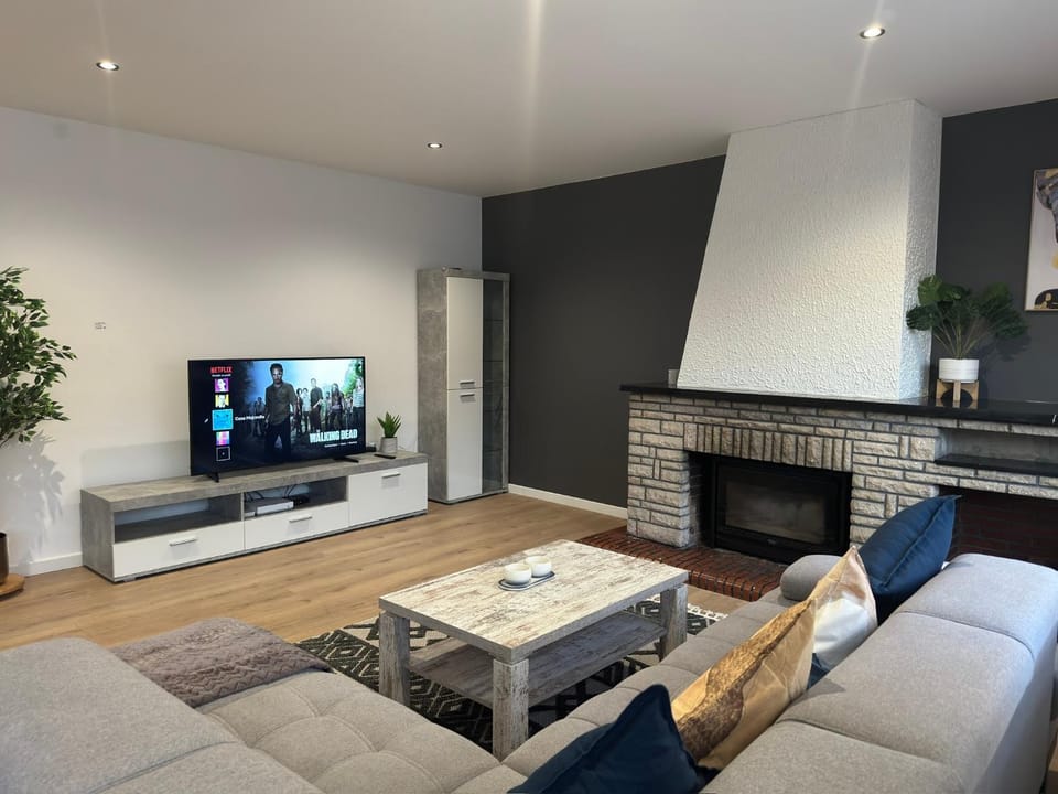 Casa Majorelle - Maison spacieuse et élégante House in Metz