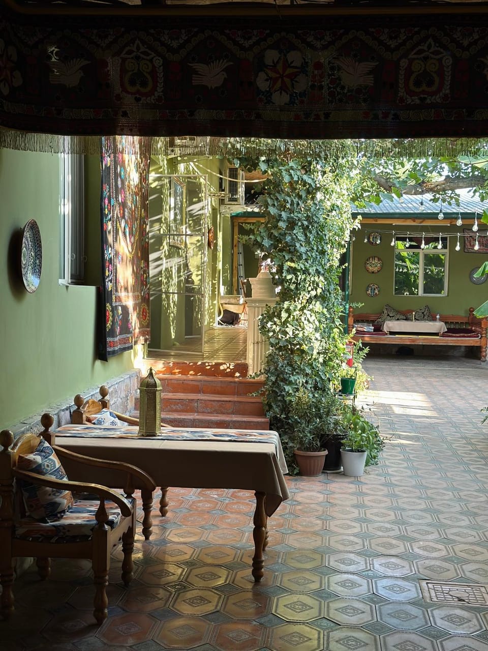 Day, Garden, Dining area, Garden view