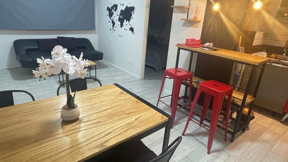 TV and multimedia, Living room, Dining area