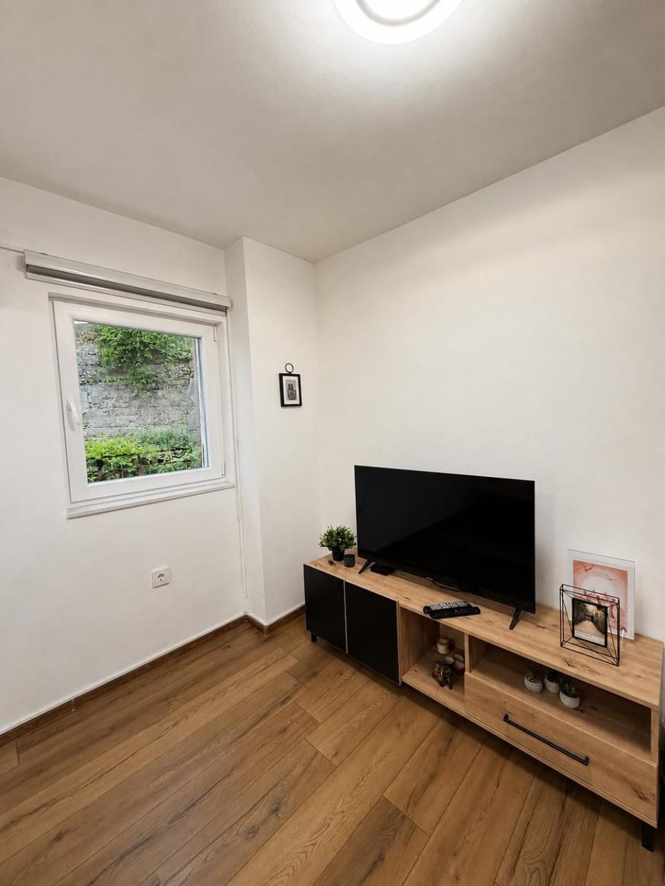 Communal lounge/ TV room, TV and multimedia