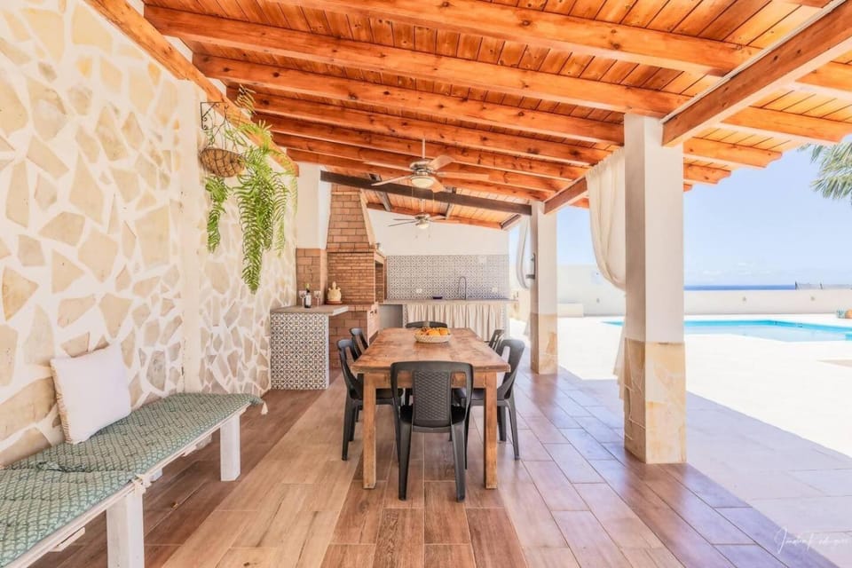 Casa Costa Molina, en el corazón del Atlántico House in La Palma