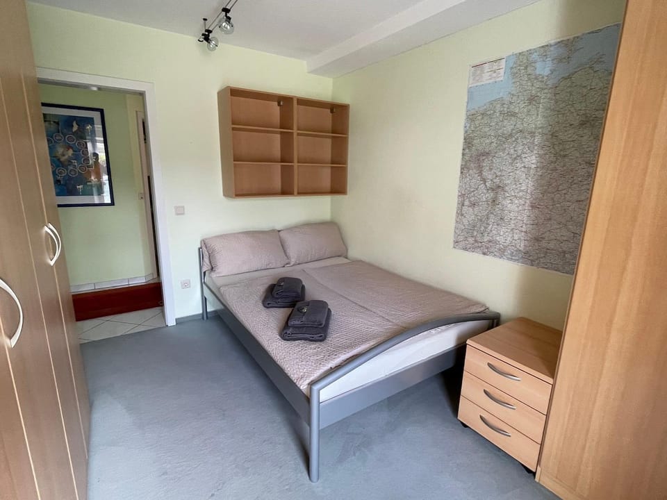 Bed, Photo of the whole room, Bedroom, towels, wardrobe