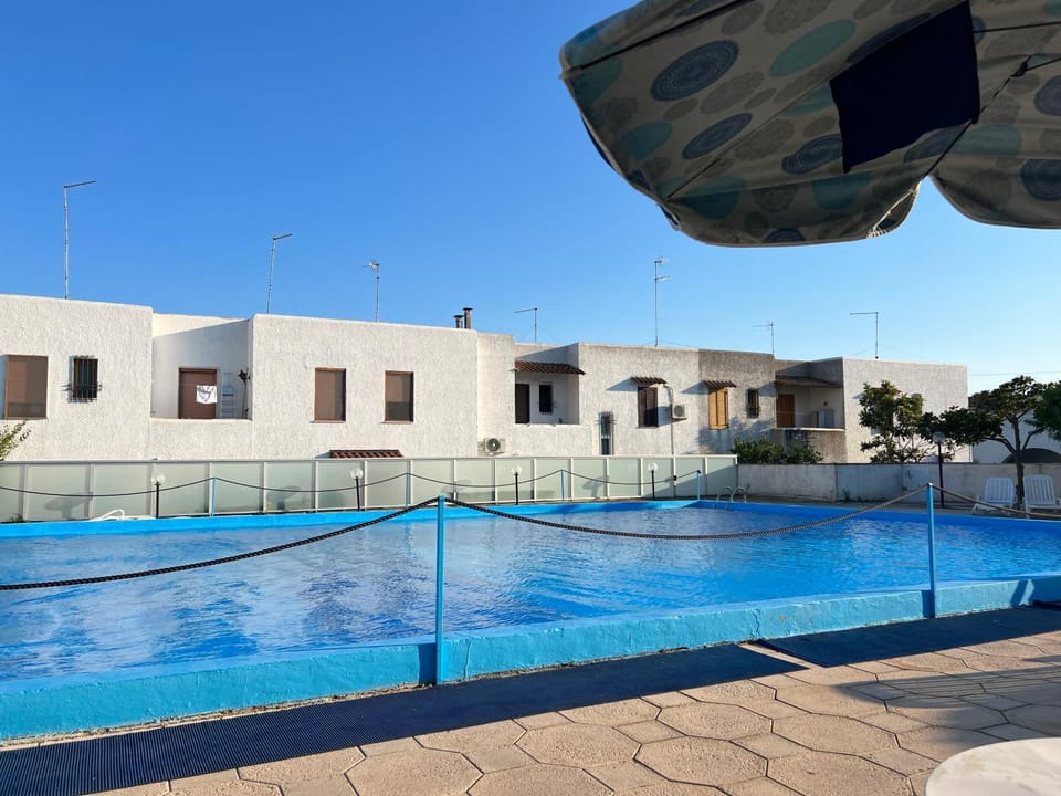 Pool view, Swimming pool