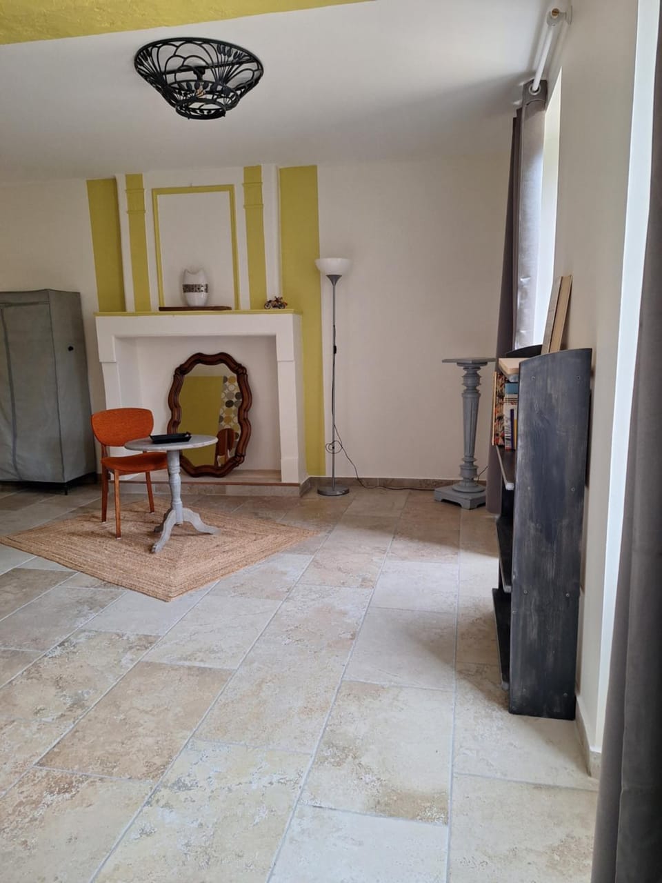 Seating area