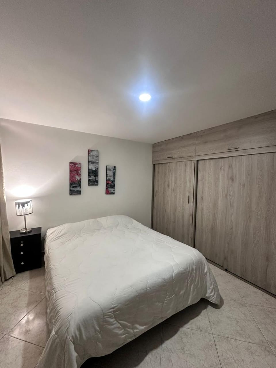 Habitación en apto duplex baño compartido, piso 5 sin ascensor Apartment in Envigado