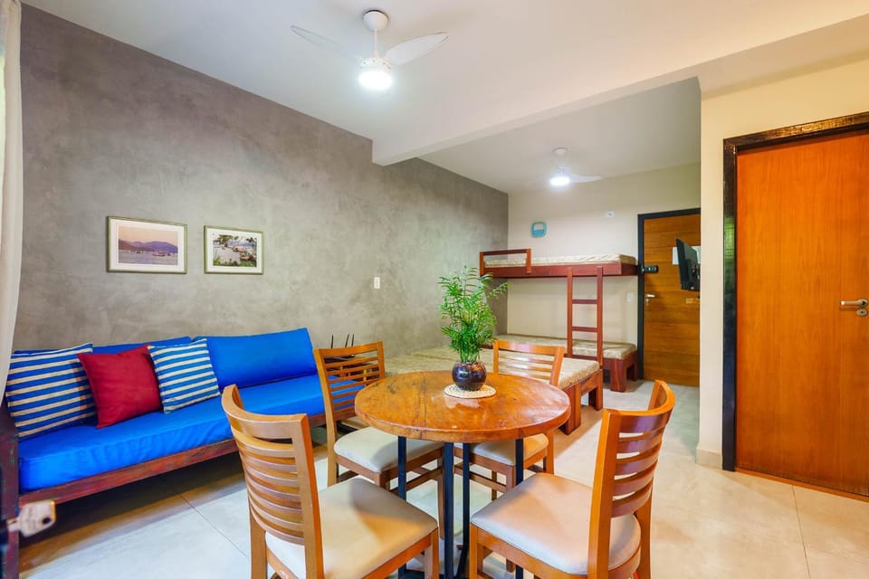 Living room, Bedroom