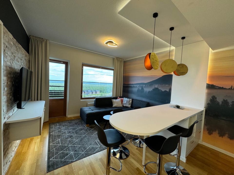 Living room, Dining area