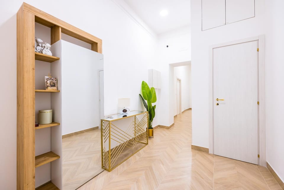Essentia Home Bed and Breakfast in Naples