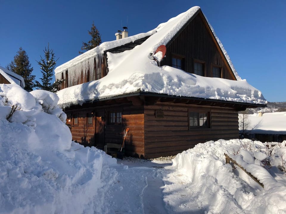 Property building, Winter