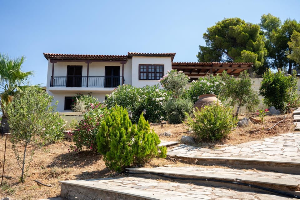 Property building, Garden