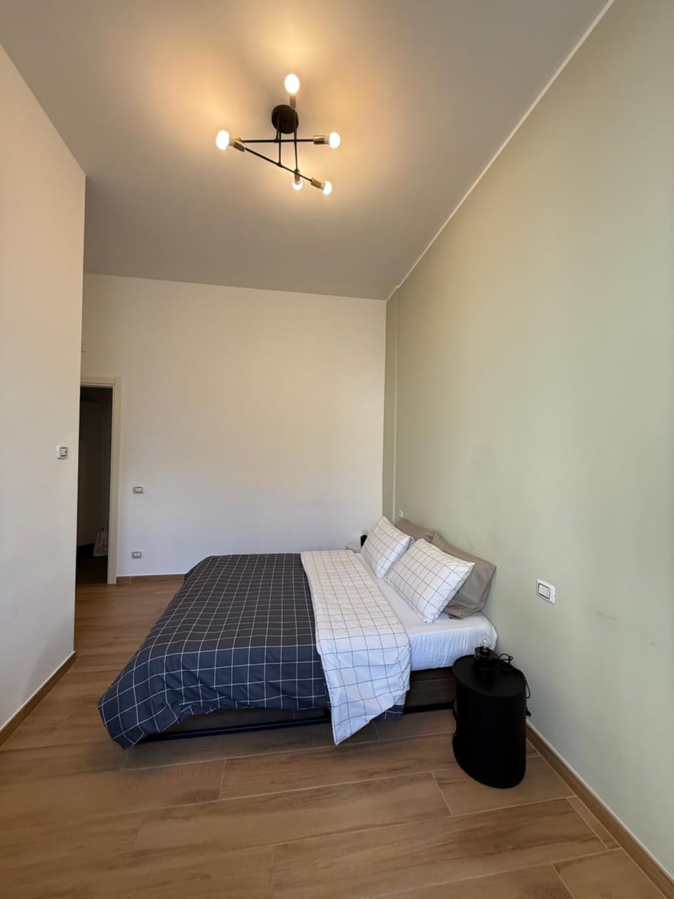 Green Room Bed and Breakfast in Naples