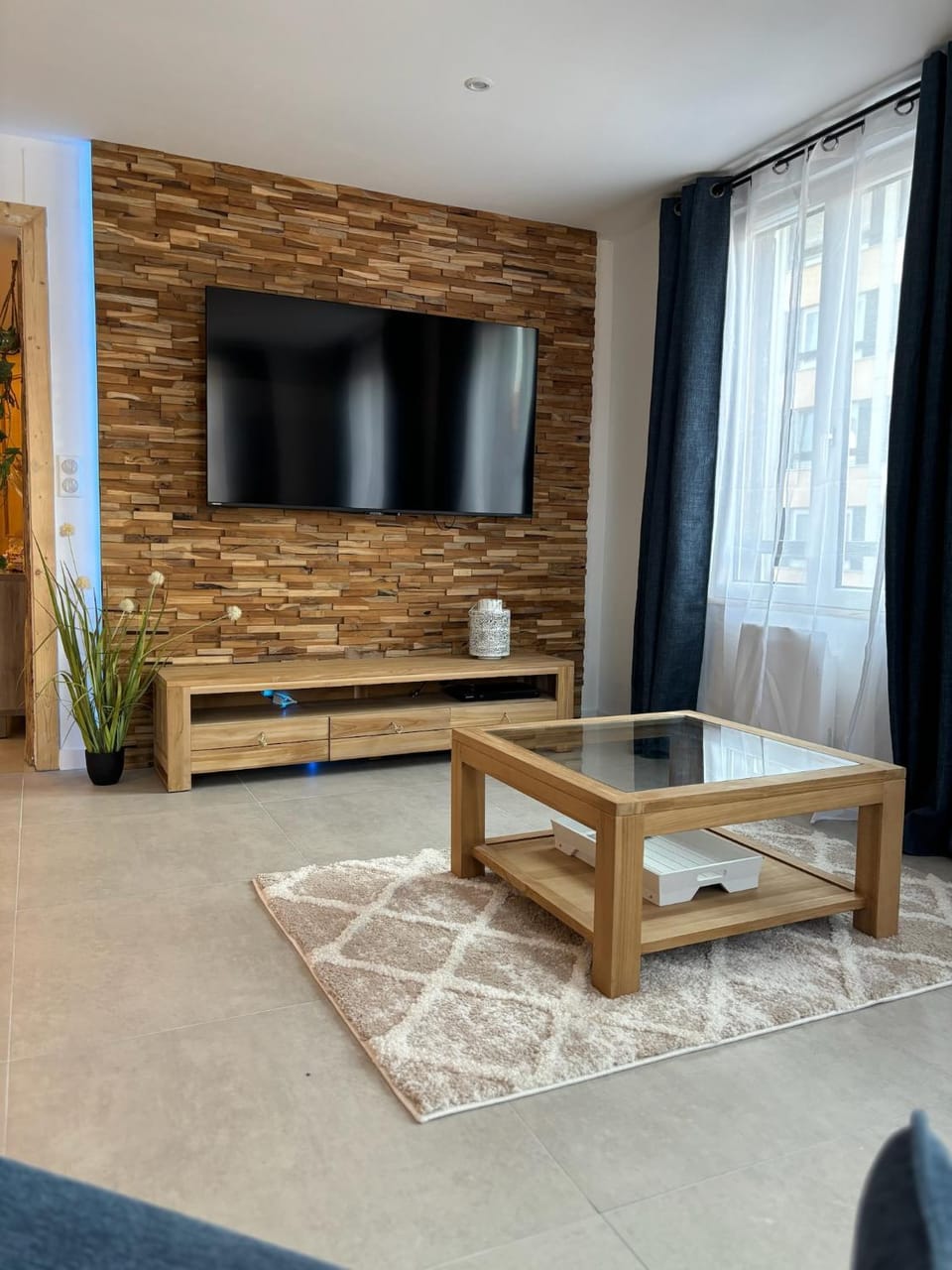 TV and multimedia, Living room