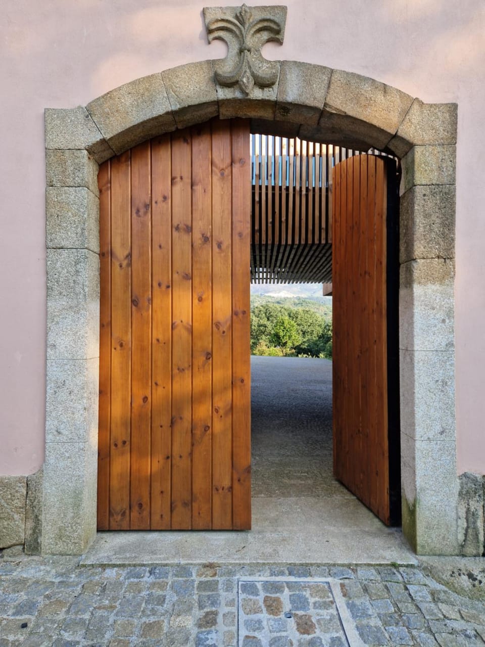 Facade/entrance, Day, Internal: Not applicable to any particular room