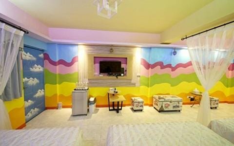 Photo of the whole room