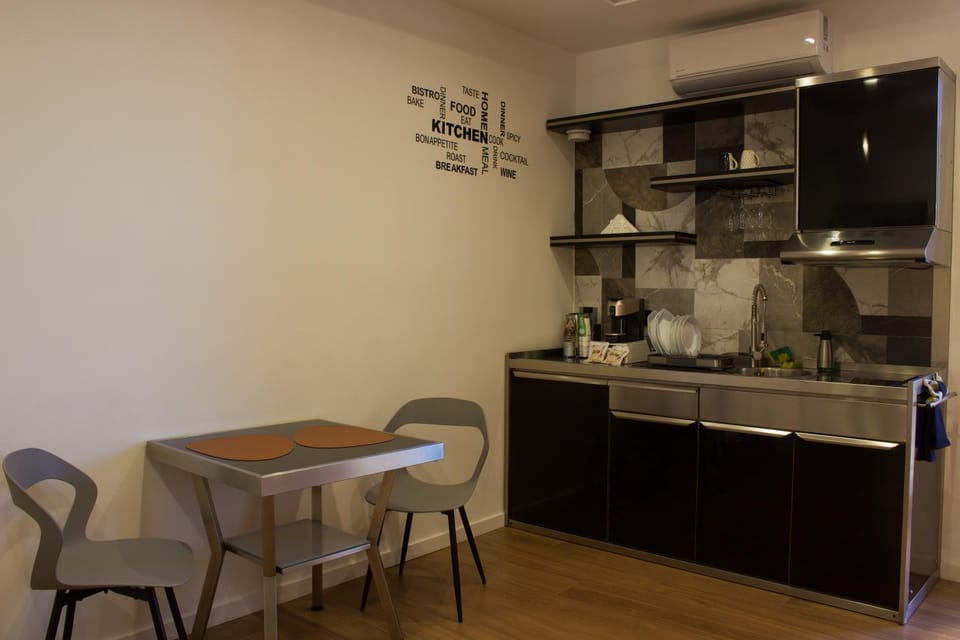 the napolitaner House in Naples