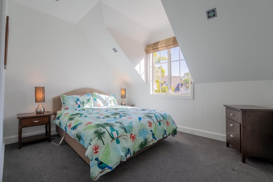 Bed, Bedroom, wardrobe