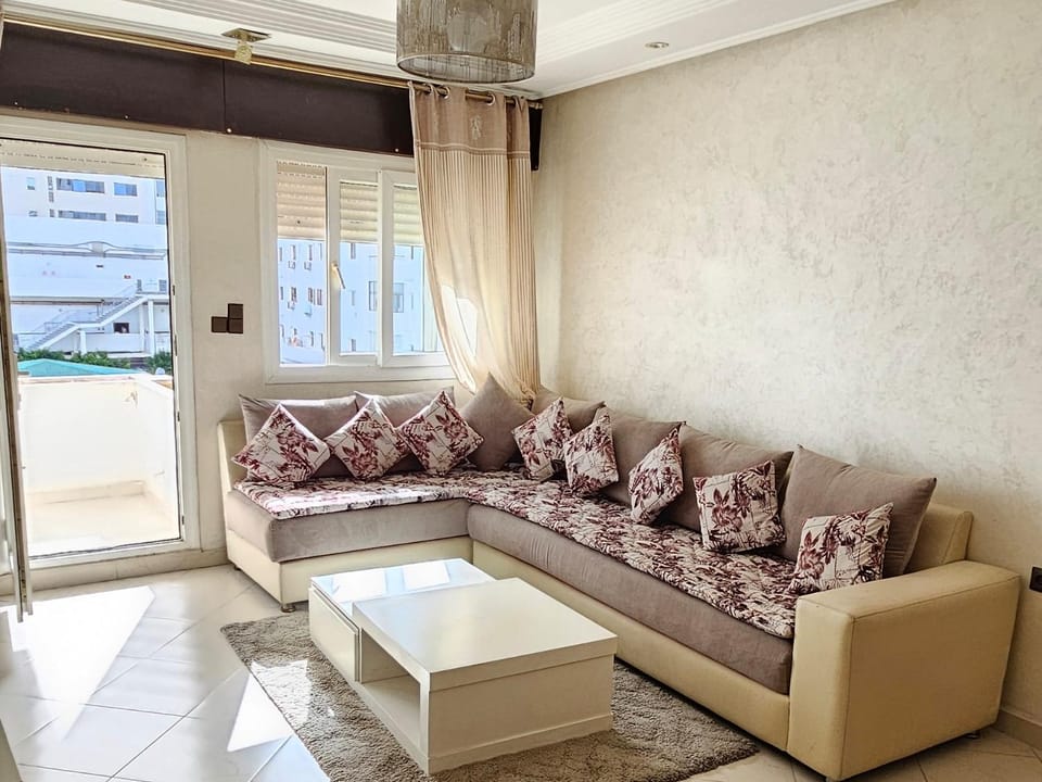 Sunny Cosy apartment near TGV station & Corniche Apartment in Tangier