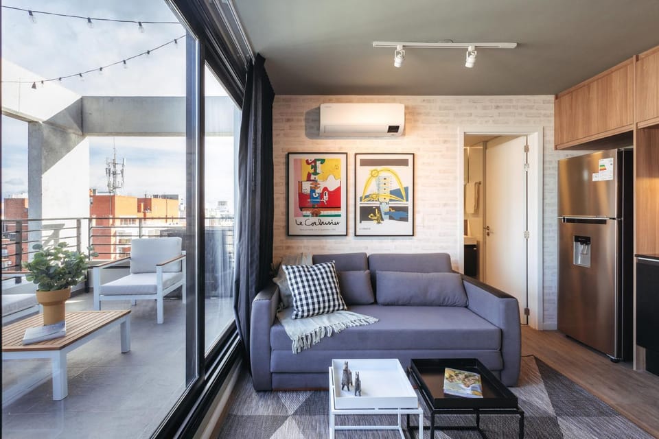 View (from property/room), Balcony/Terrace, Living room, Seating area