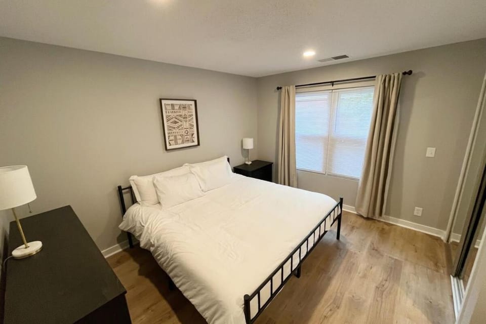 Aksarben Apt-Cozy One Bedroom Apartment in Omaha