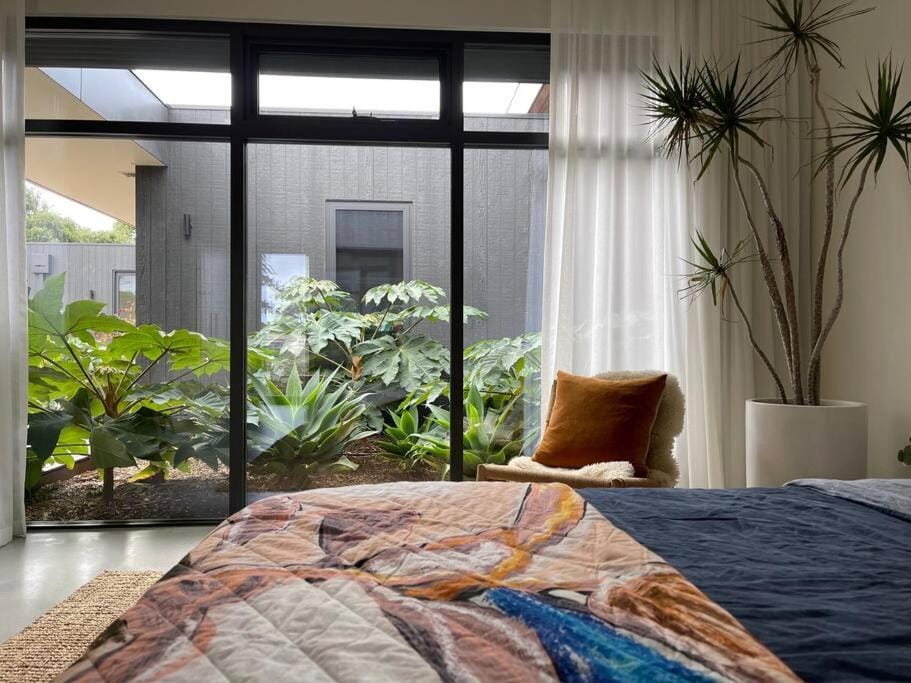 The Studio Red Hill Apartment in Red Hill