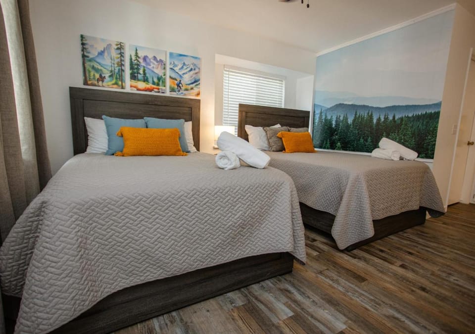 Bed, Bedroom