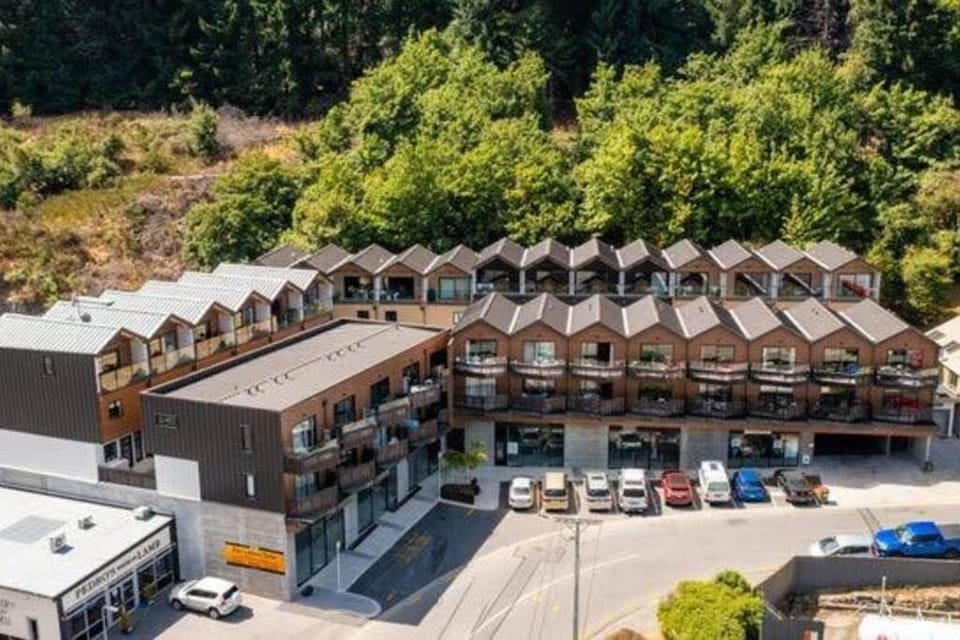 1Brd Apt in Central Queenstown Apartment in Queenstown