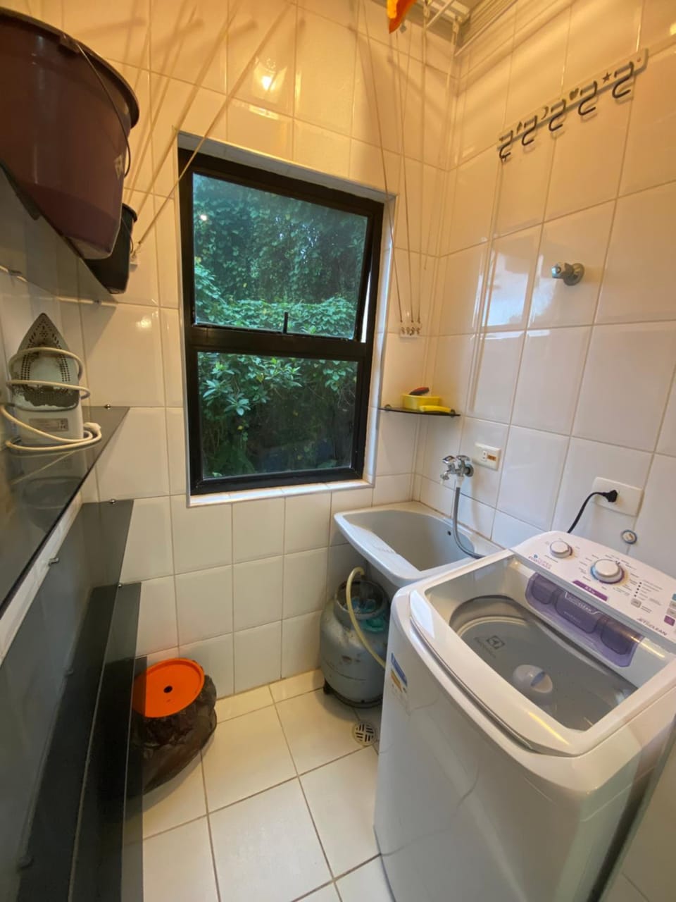 laundry, washing machine