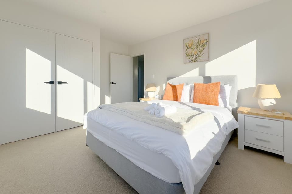 Stunning Three bedroom Unit in Forrest Hill Villa in Auckland