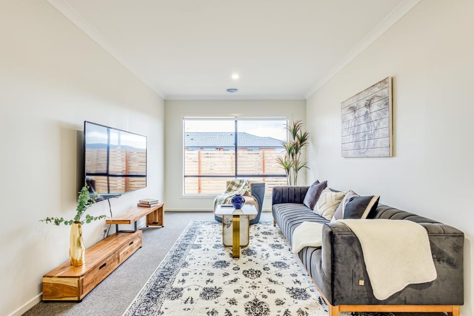 TV and multimedia, Living room, Seating area