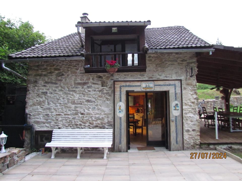 Moulin du XIIème siècle House in Nouvelle-Aquitaine
