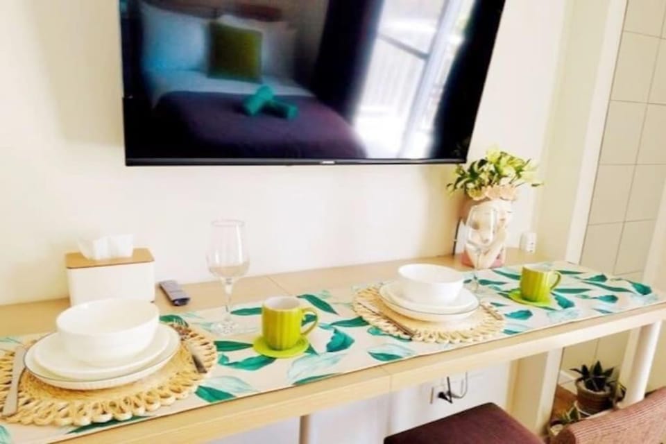 TV and multimedia, Dining area