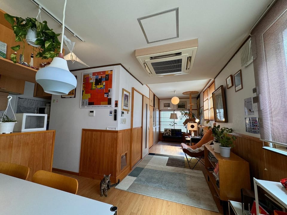 Artful Cats house Vacation rental in Japan