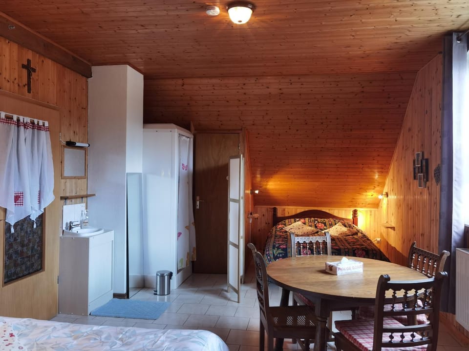 Chambre d'hôte les écureuils Vacation rental in Vosges