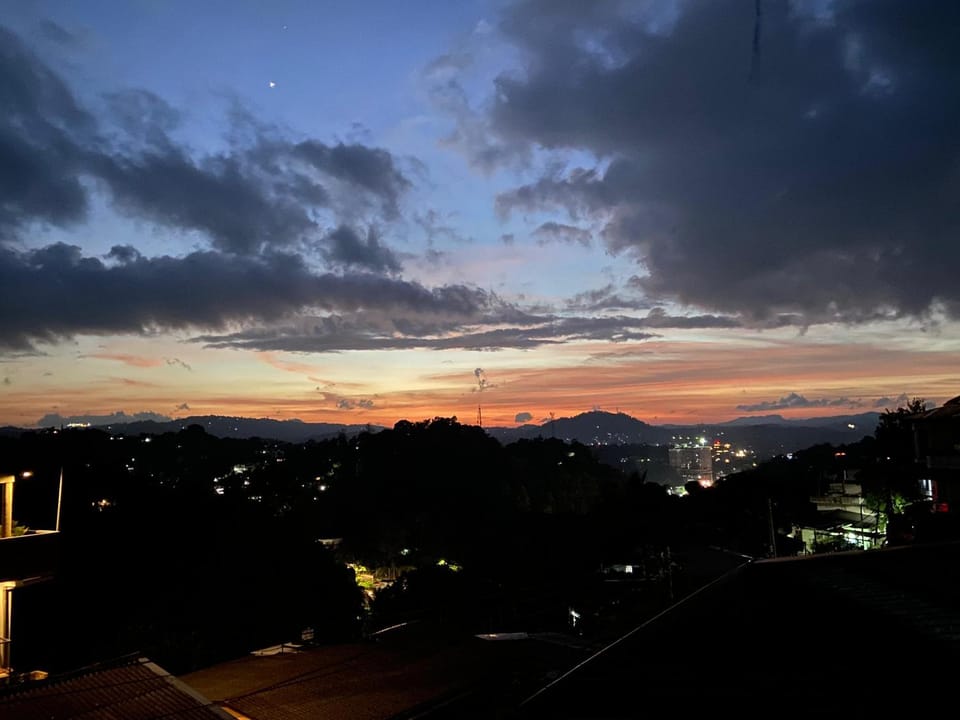 Balcony/Terrace, Mountain view