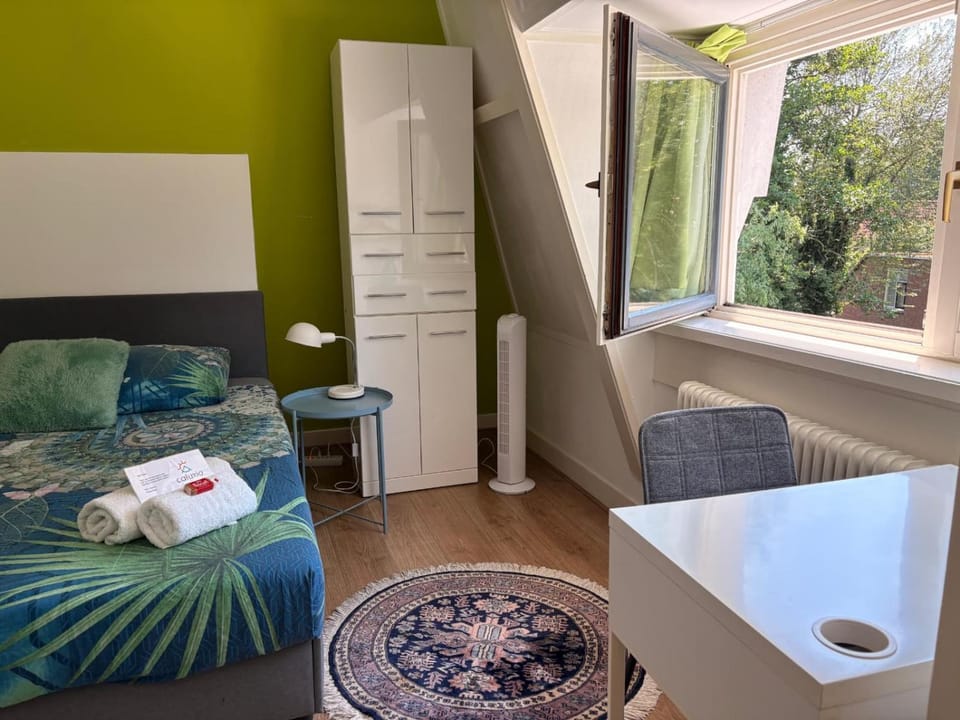 City Center Rooms with Shared Facilities by UMCG Bed and Breakfast in Groningen
