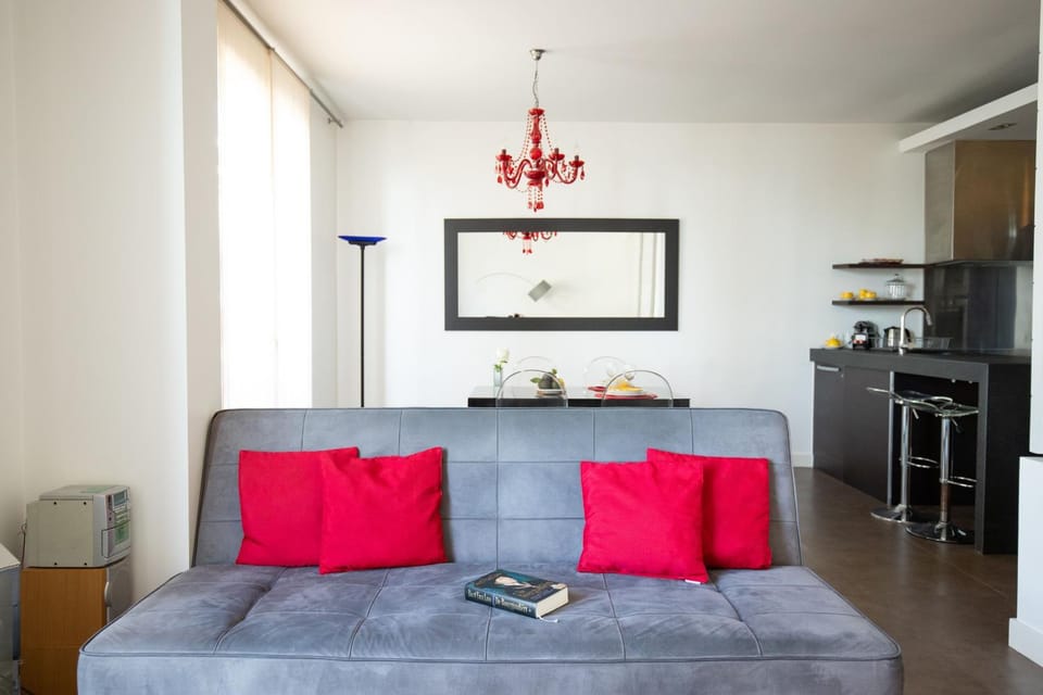 Communal lounge/ TV room, Living room