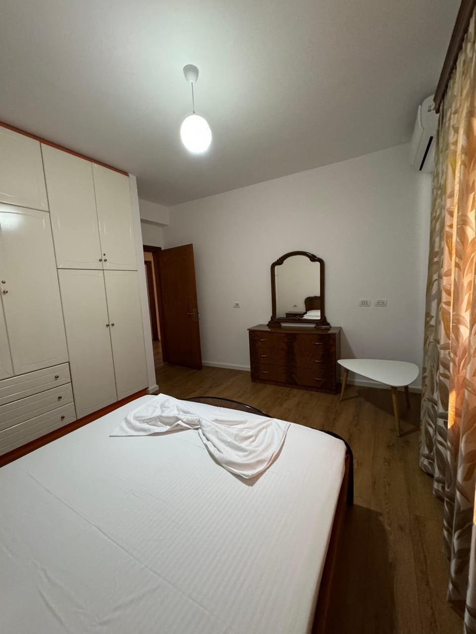 Bed, Bedroom, wardrobe