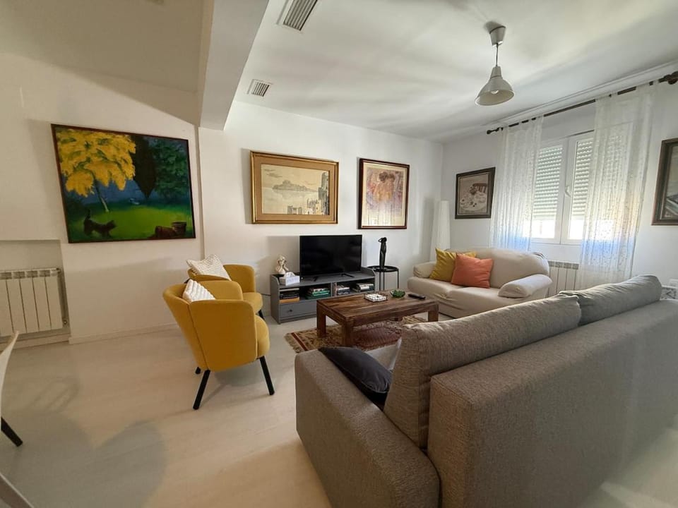 18 Torres Mayor Apartment in Zaragoza