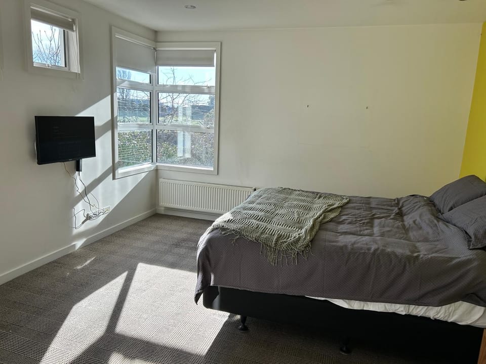 Cbay Executive Accommodation House in Otago