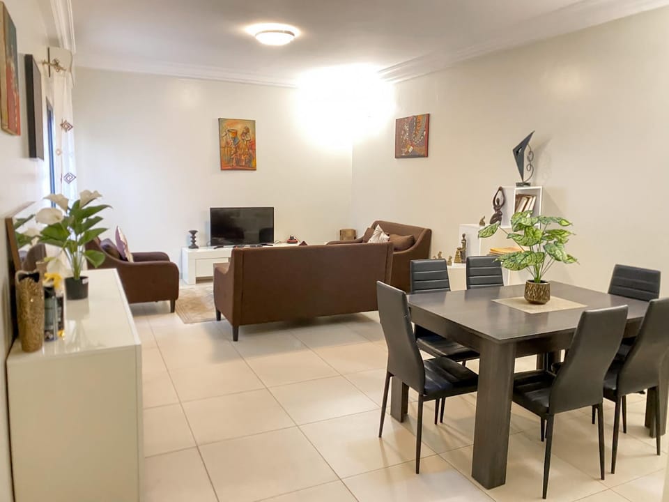 Appartement F3 Point E Cosy et Spacieux Apartment in Dakar