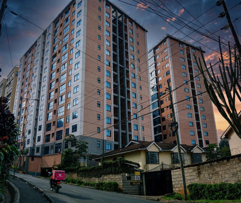 Property building, Neighbourhood, Street view, Location