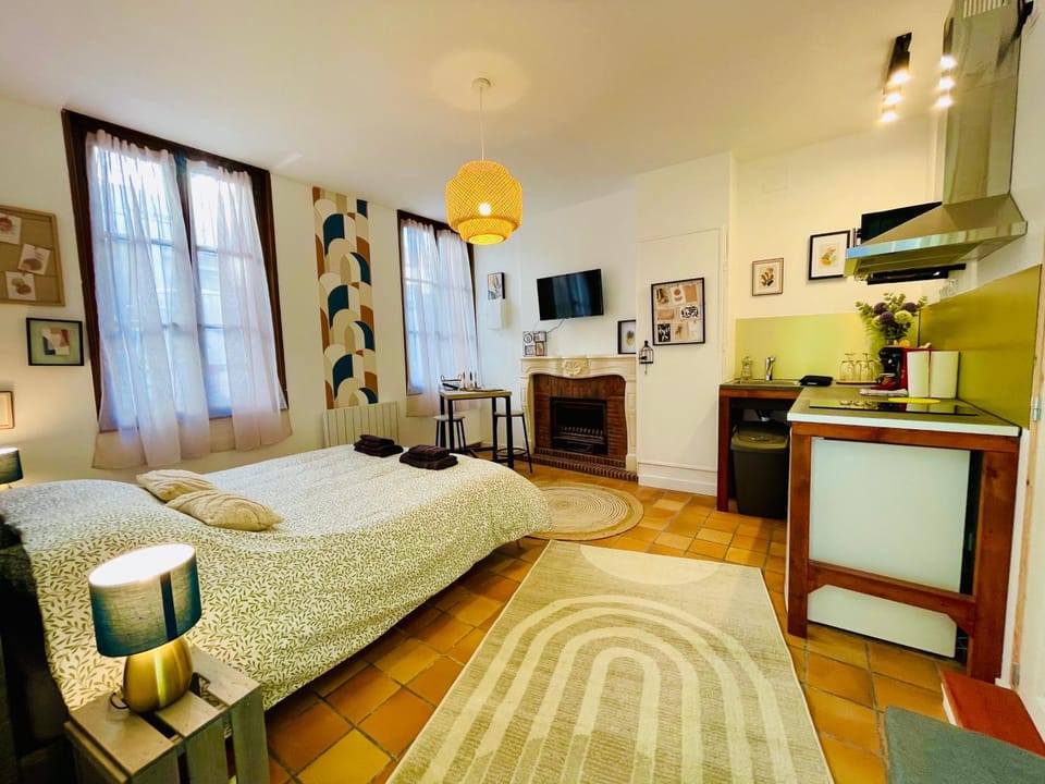Photo of the whole room