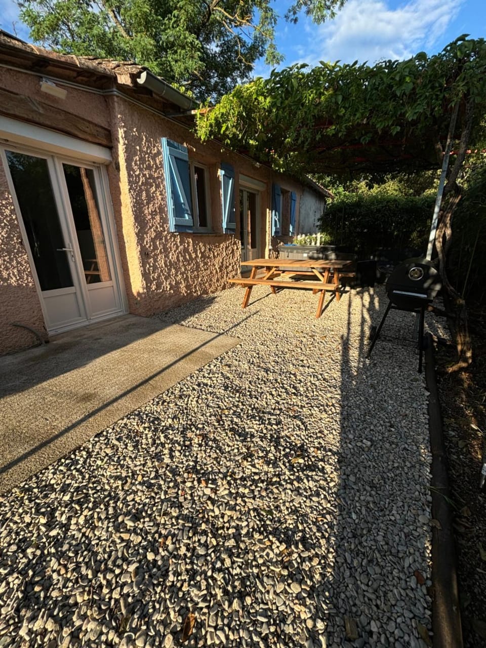Property building, Garden, Garden view