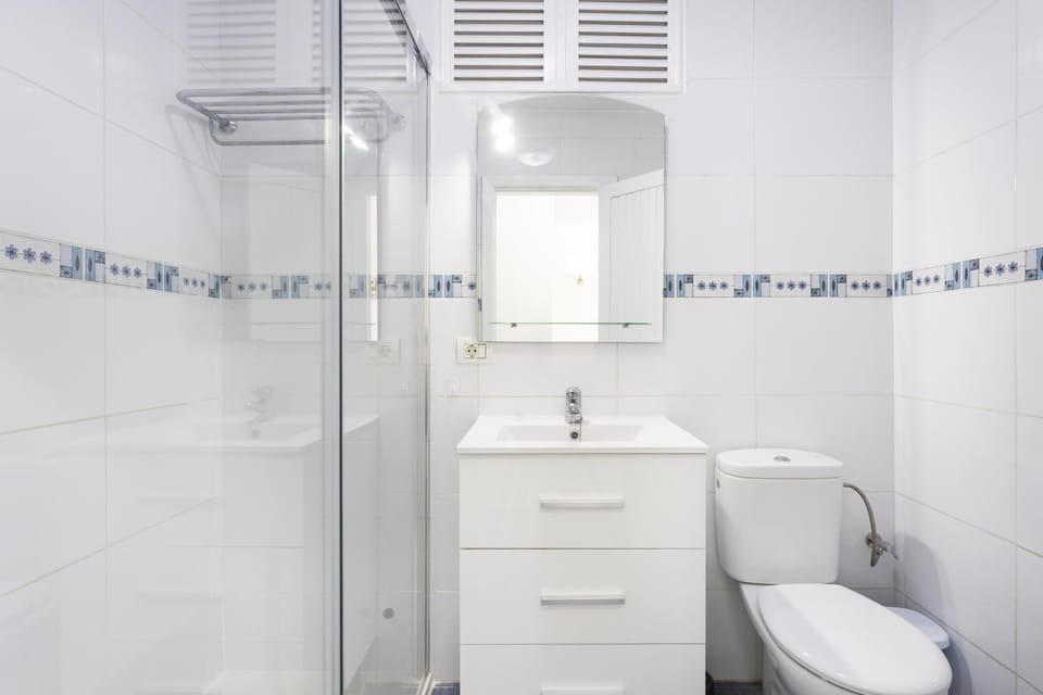 Home2Book Cozy Apt, Pool & Tenis Court, Arona Apartment in Los Cristianos