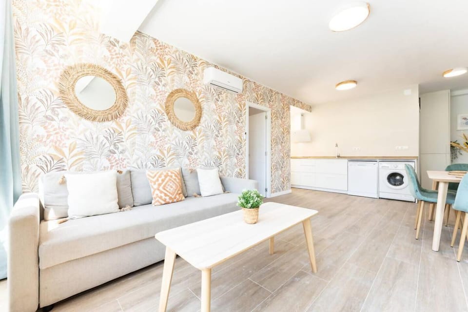 Living room, Dining area, dishwasher, washing machine, air conditioner