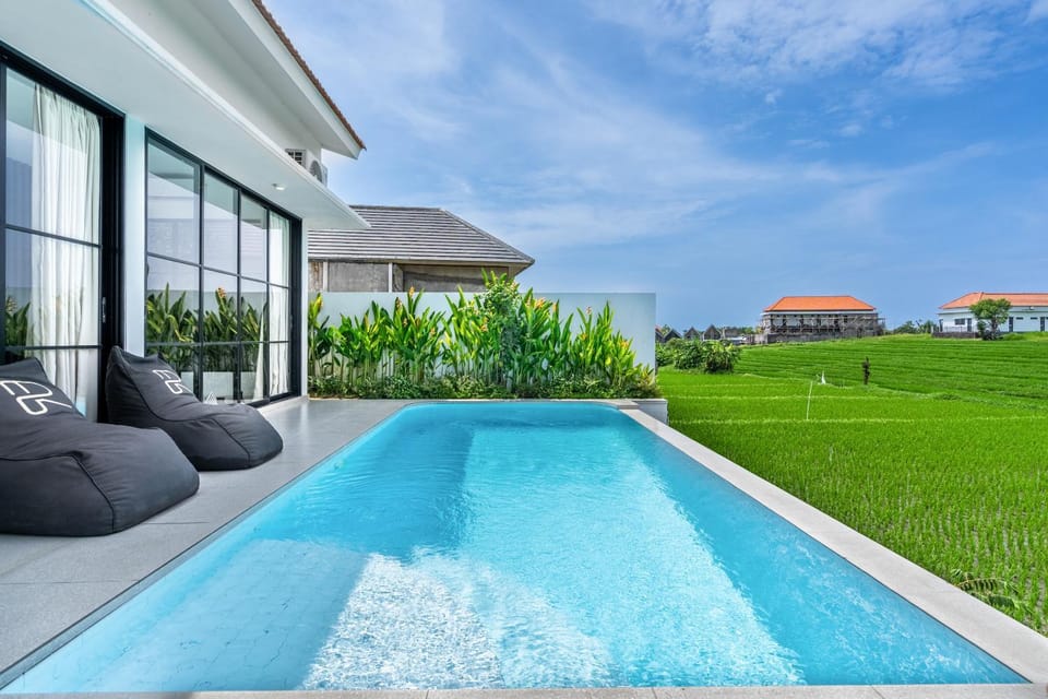 Property building, Natural landscape, Swimming pool