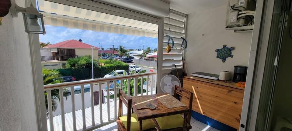 Day, View (from property/room), Balcony/Terrace, Balcony/Terrace, Dining area