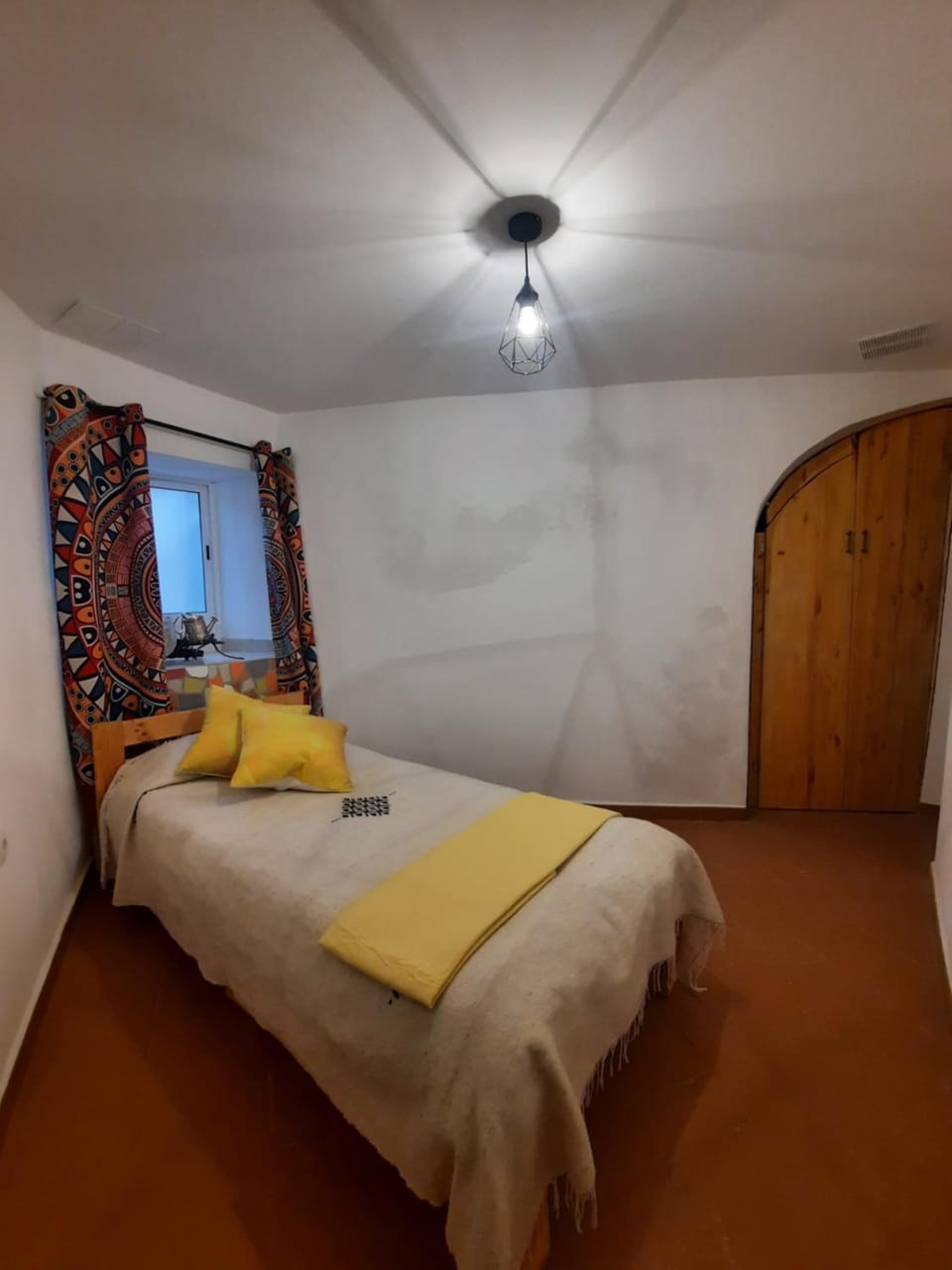 Bed, Photo of the whole room, Bedroom, towels, wardrobe