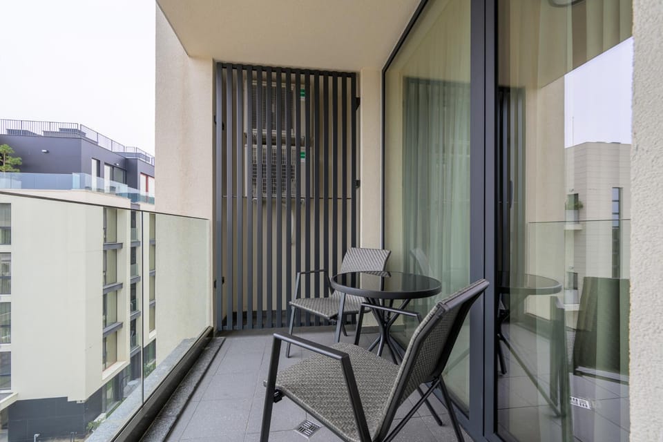 Patio, Day, Balcony/Terrace