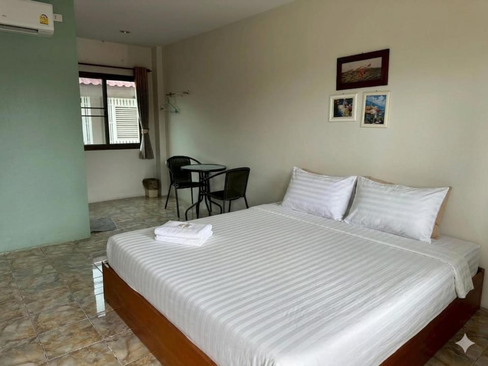 โรงแรมเพิ่มพูล 1 Apartment in Thailand